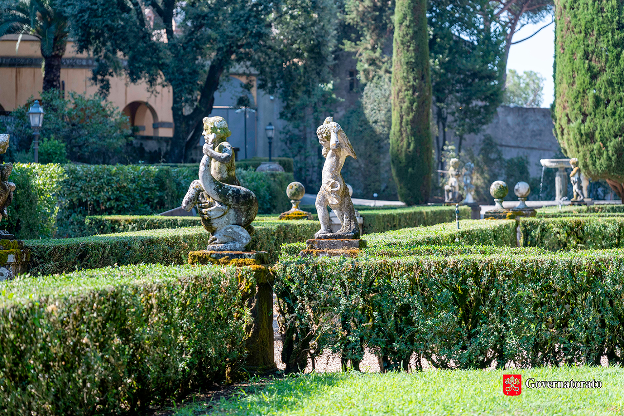 Palazzo Apostolico e Giardino Segreto per Scuole (11-30 pax)